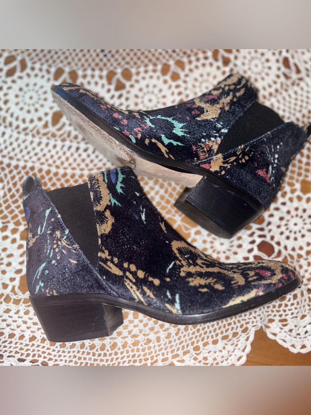 Vince Camino Women’s Black Floral Velvet Chelsea Ankle Boots